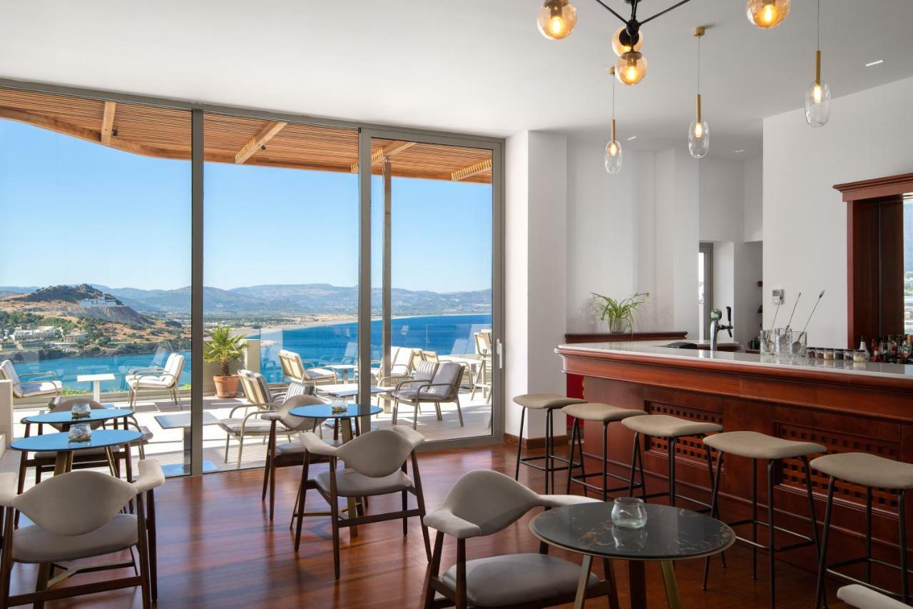 Mare, Seaside Hotel