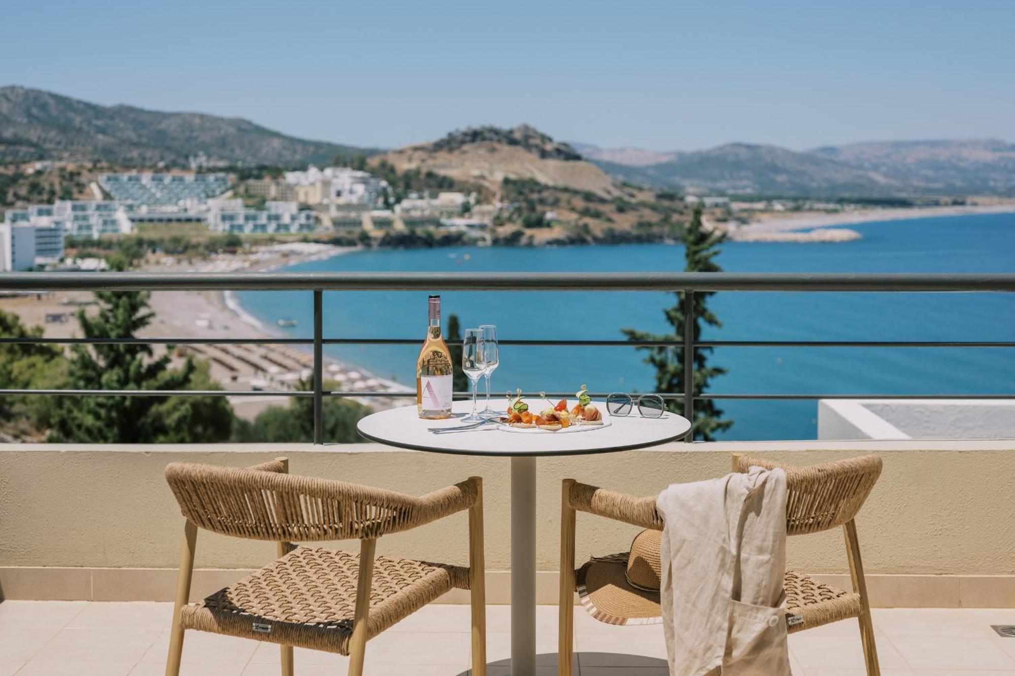 Mare, Seaside מלון 5*