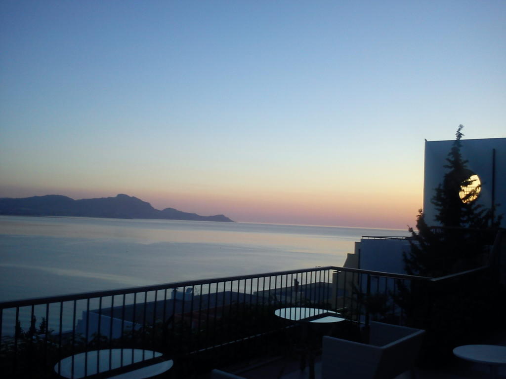 Mare, Seaside 5* לינדוס